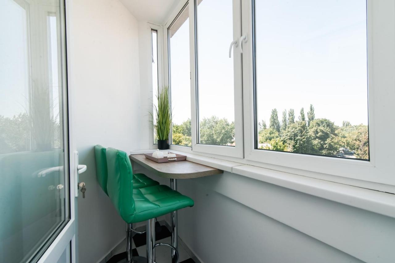 Ferienwohnung Luxrent Kischinau Exterior foto